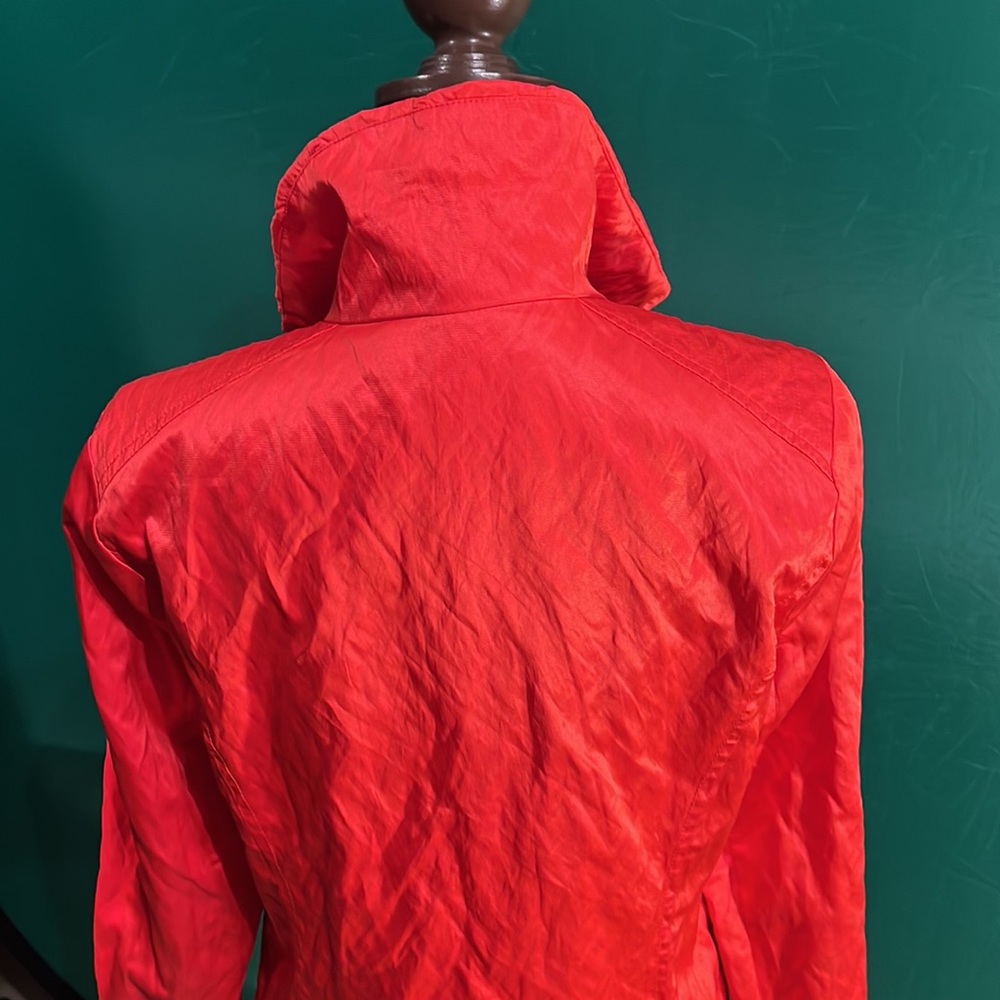 Orange light weight jacket - Picture 3 of 5